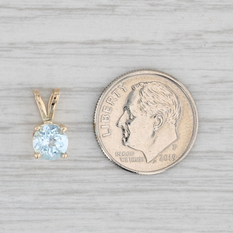 Light Gray 1.02ct Round Blue Topaz Solitaire Pendant 14k Yellow Gold