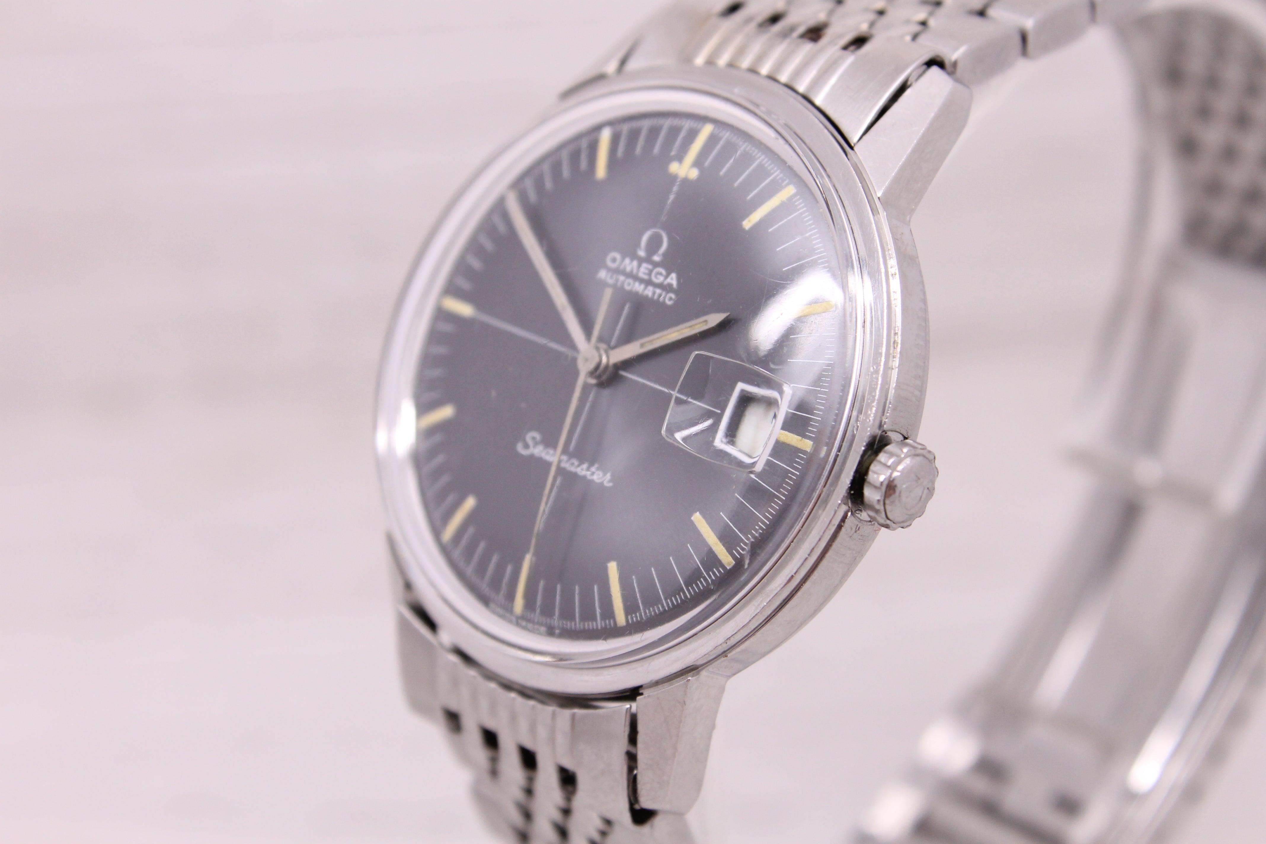 Thistle Vintage 1966 Omega Seamaster Men 34mm Steel Automatic Watch 565 Speedy Companion