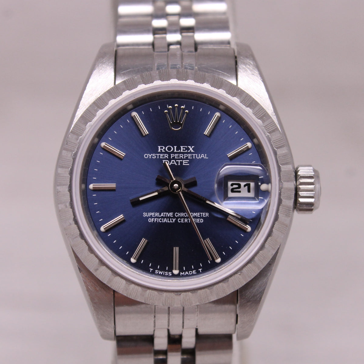 1995 Rolex Date 69240 Ladies 36mm Steel Automatic Watch Jubilee Band Blue Dial