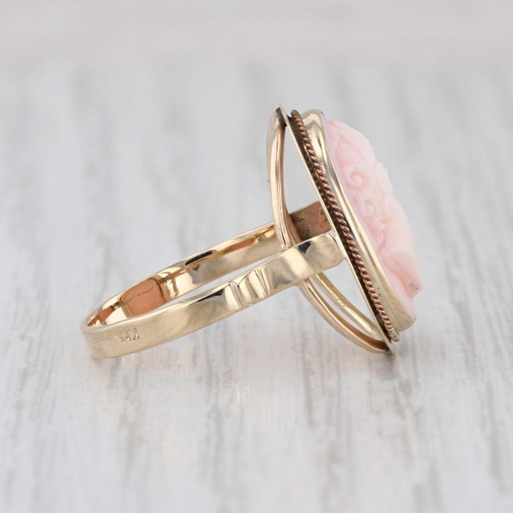 Vintage Cameo Ring 14k Yellow Gold Size 6.5 Pink Carved Shell