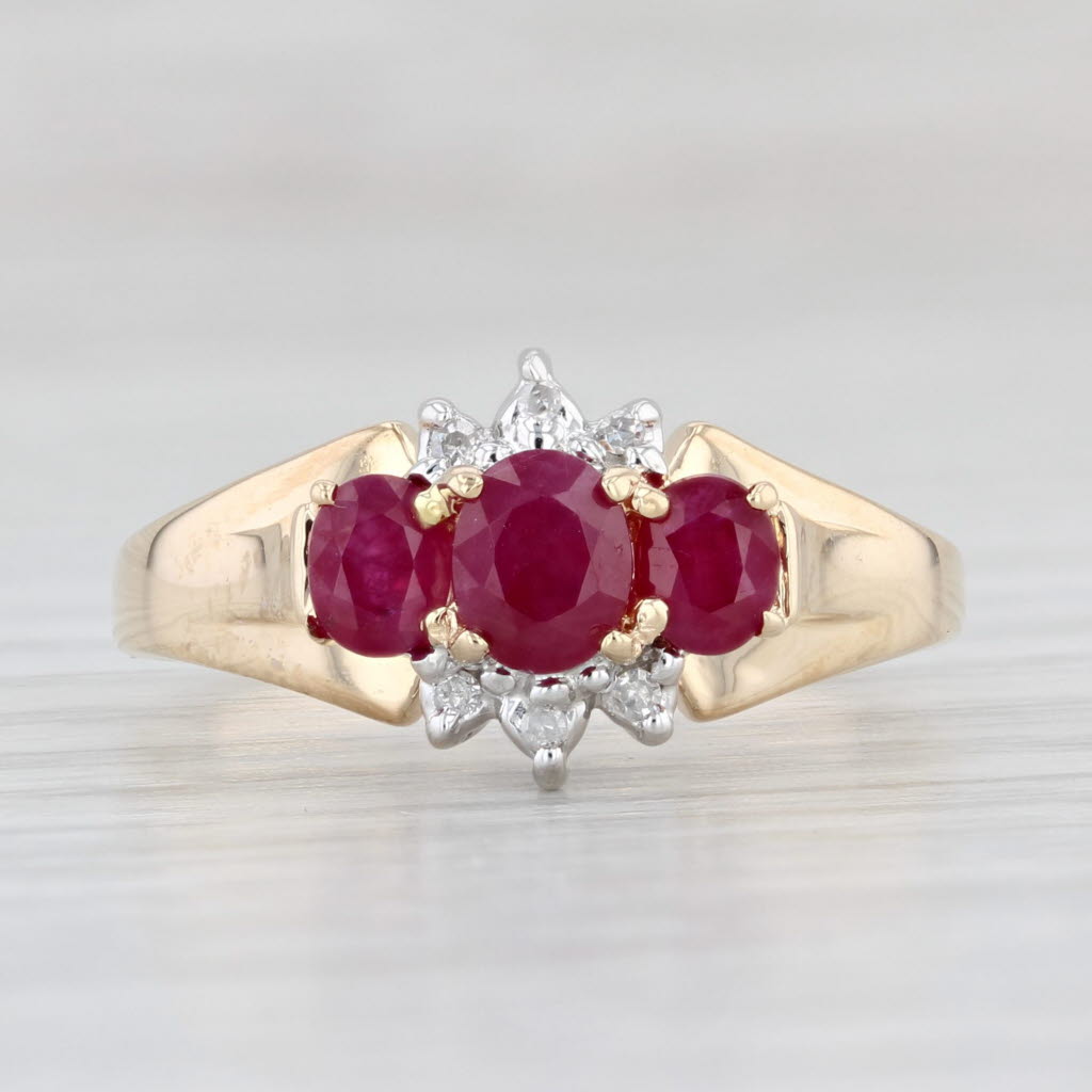 Light Gray 0.87ctw 3-Stone Oval Ruby Diamond Ring 10k Yellow Gold Size 7.25