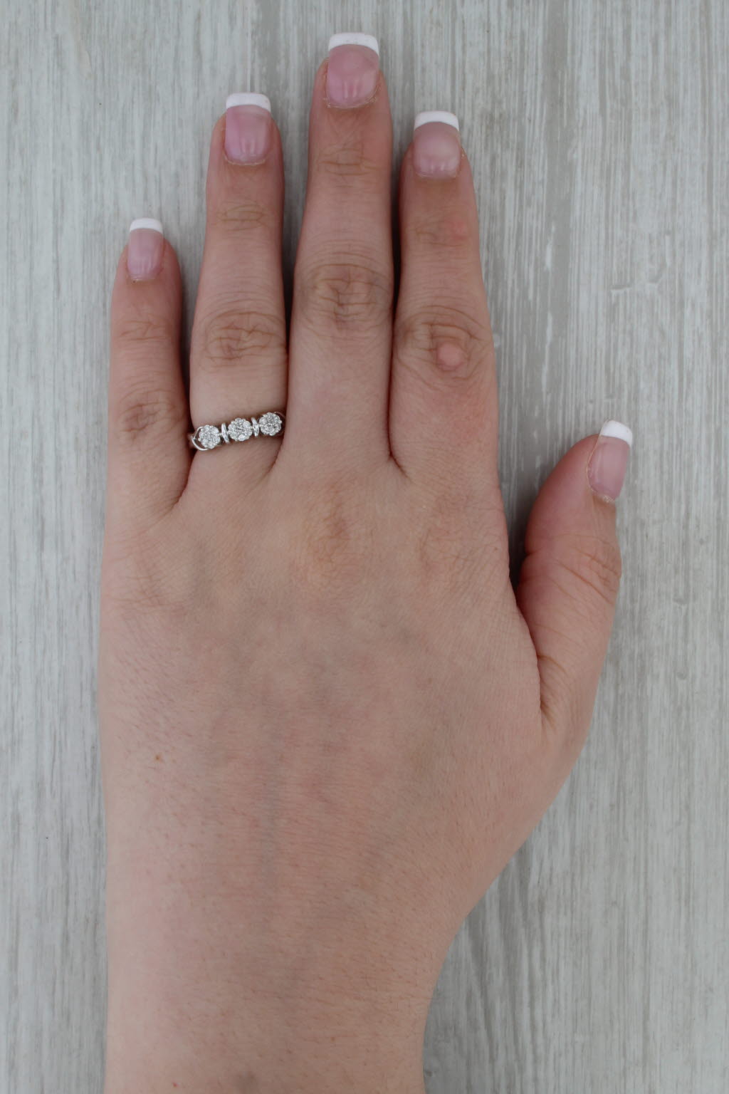 0.27ctw Diamond Flower Clusters Ring 14k White Gold Size 6 Stackable Bridal