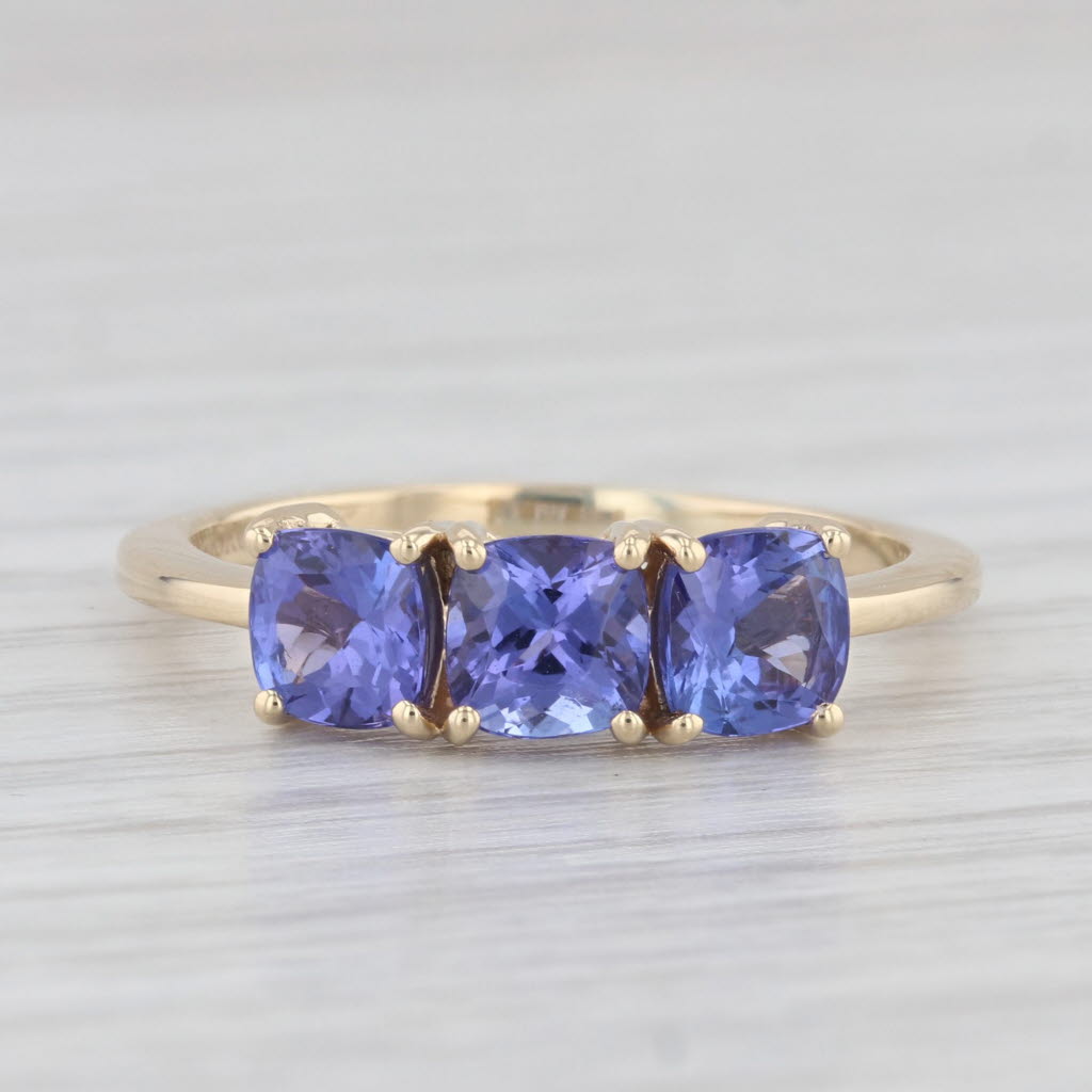 Light Gray 1.50ctw Tanzanite 3-Stone Ring 10k Yellow Gold Size 8