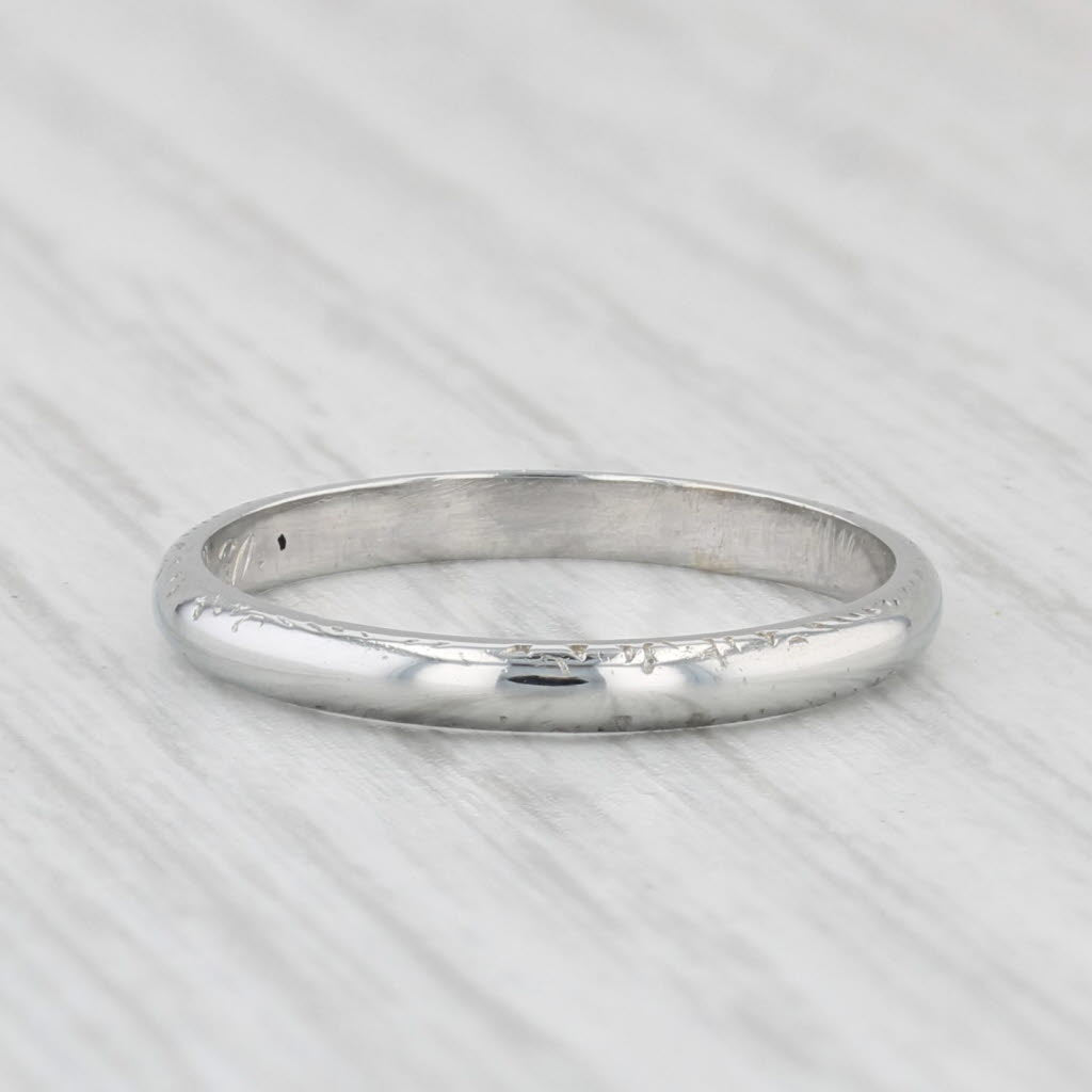 Light Gray Vintage Wedding Band 18k White Gold Size 5 Stackable Ring Floral Engraved