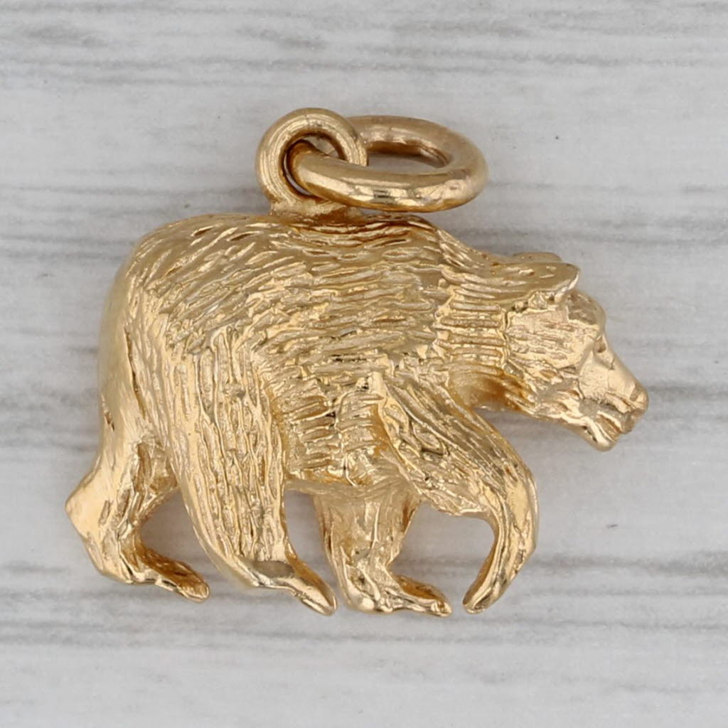 Gray Bear Souvenir Charm 10k Yellow Gold 3D Figural Figurine Pendant