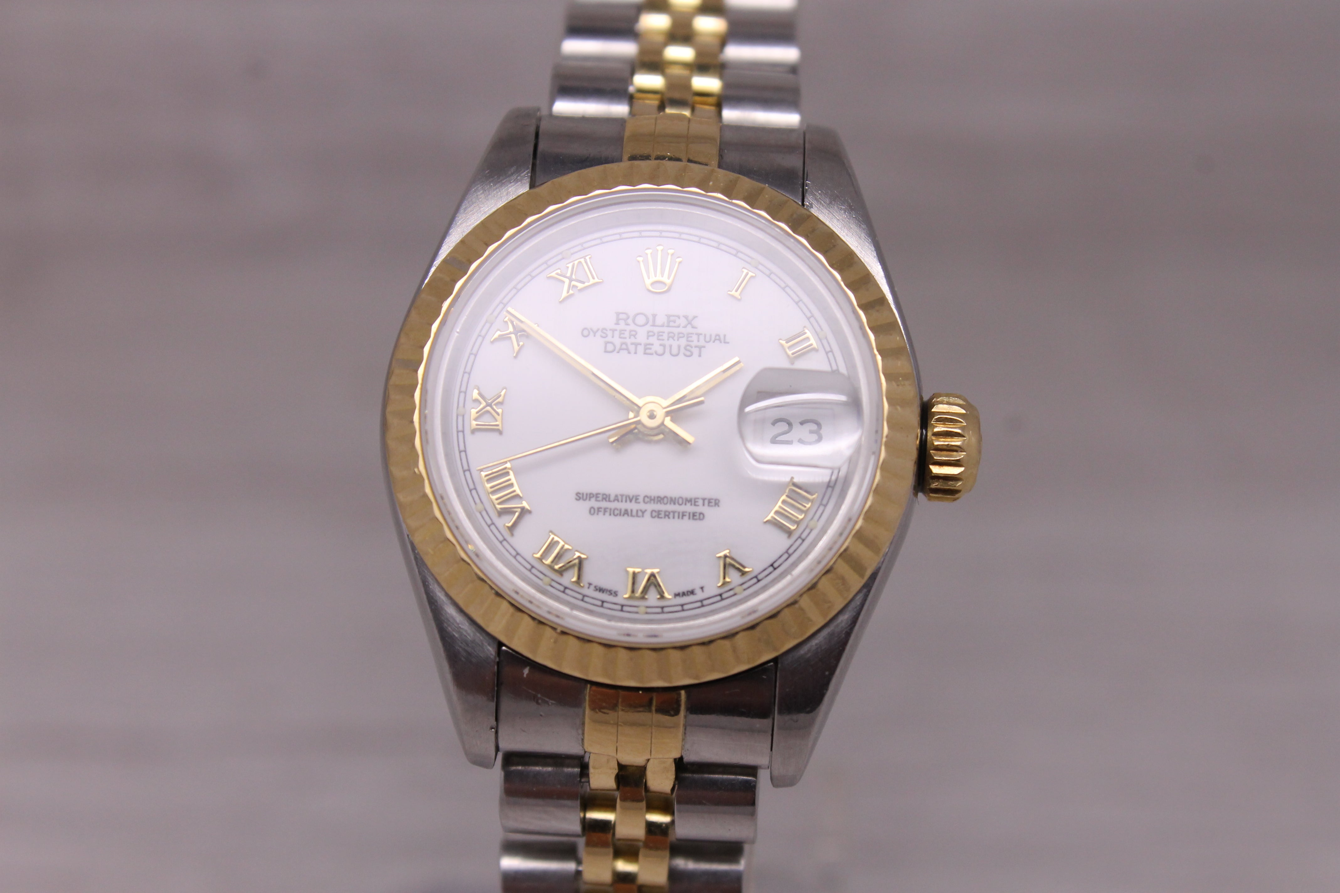 1996 Rolex Datejust Ladies 26mm Steel & 18k Automatic Watch Box & Papers