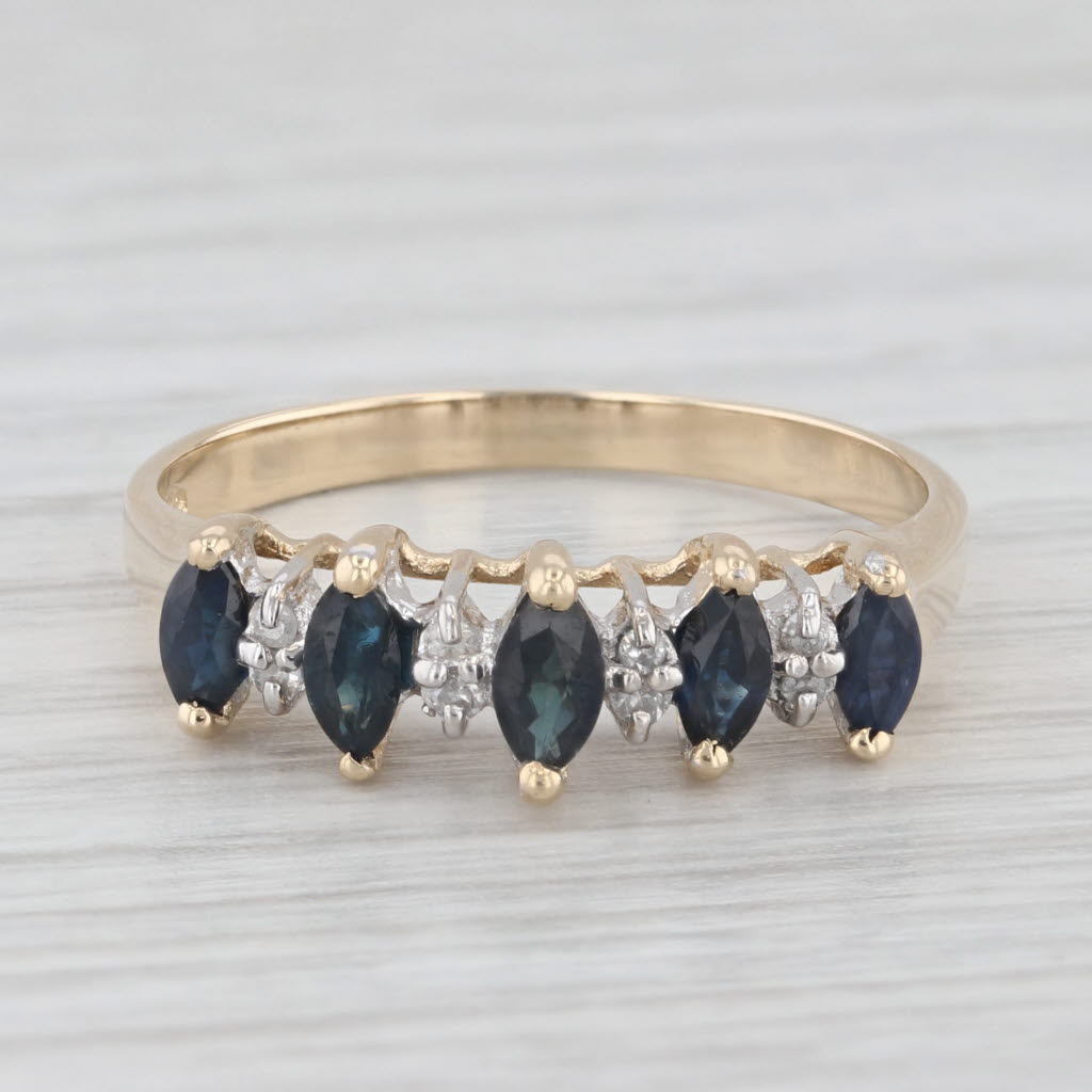 Light Gray 0.56ctw Tiered Blue Sapphire Diamond Ring 14k Yellow Gold Size 7.25