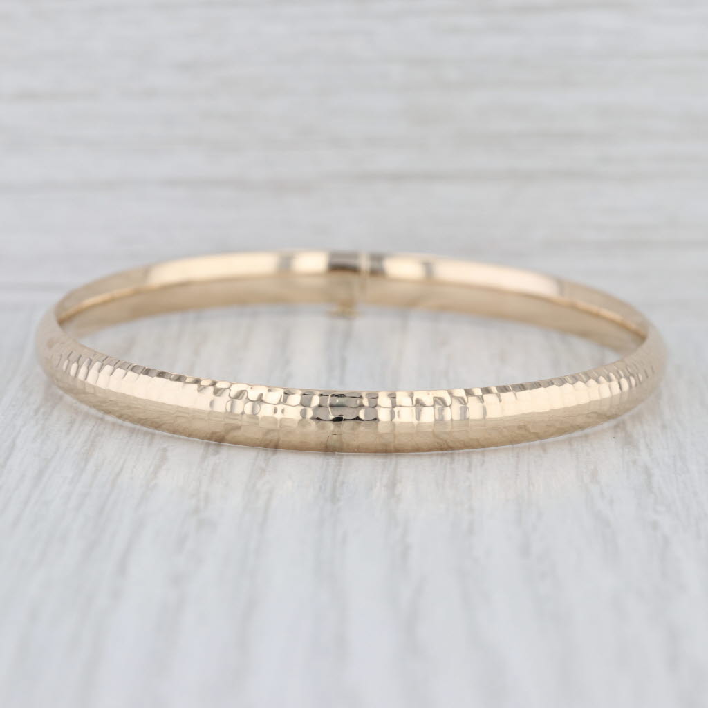 Hammered Omega Pattern Bangle Bracelet 14k Yellow Gold 8" 6.1mm