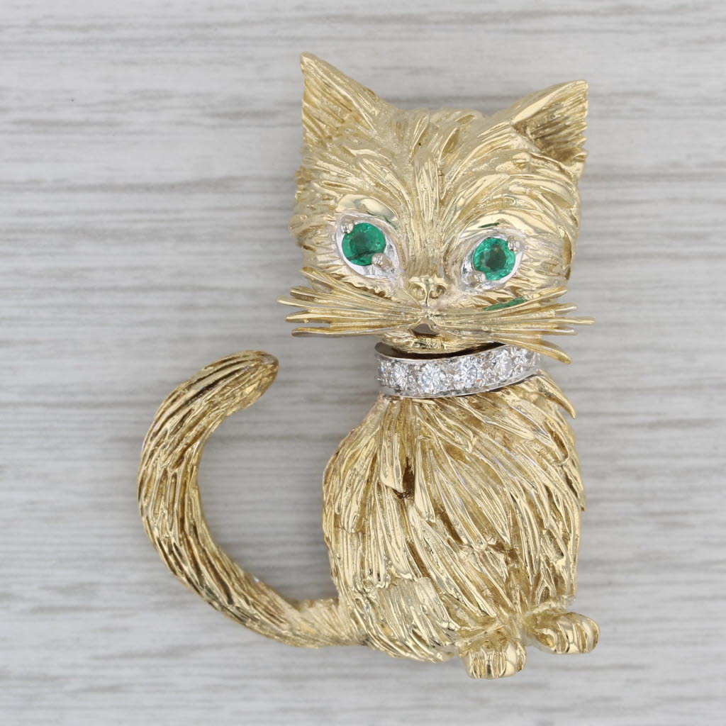 Gray 0.70ctw Emerald Diamond Cat Brooch 18k Yellow Gold Kitten Pin