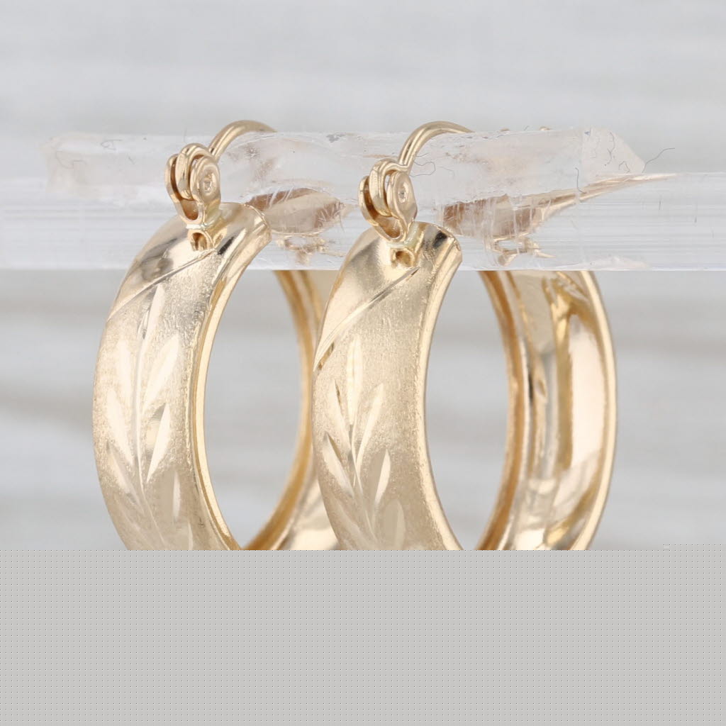 Flower Etched Hoop Earrings 14k Yellow Gold Snap Top Round Hoops