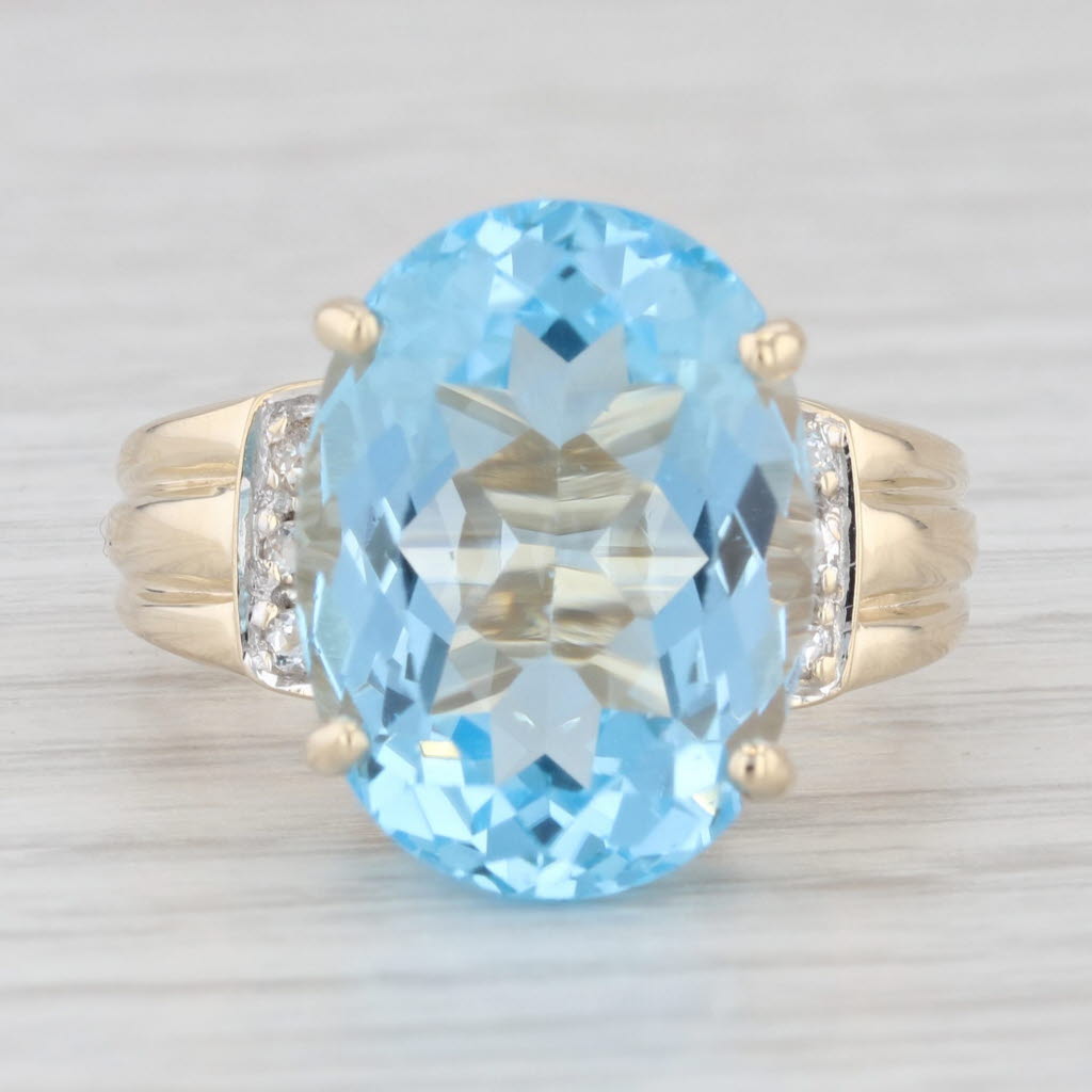 Light Gray 13.22ctw Blue & White Topaz Ring 9k Yellow Gold Large Oval Solitaire Size 7