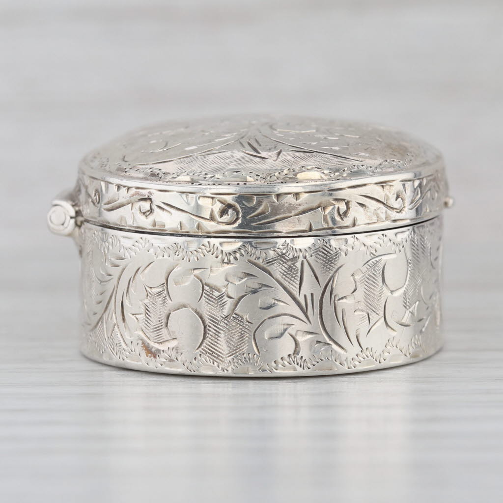 Sterling Silver Snuff / Pill Box Engravable Vintage Ornate Floral Pattern Opens