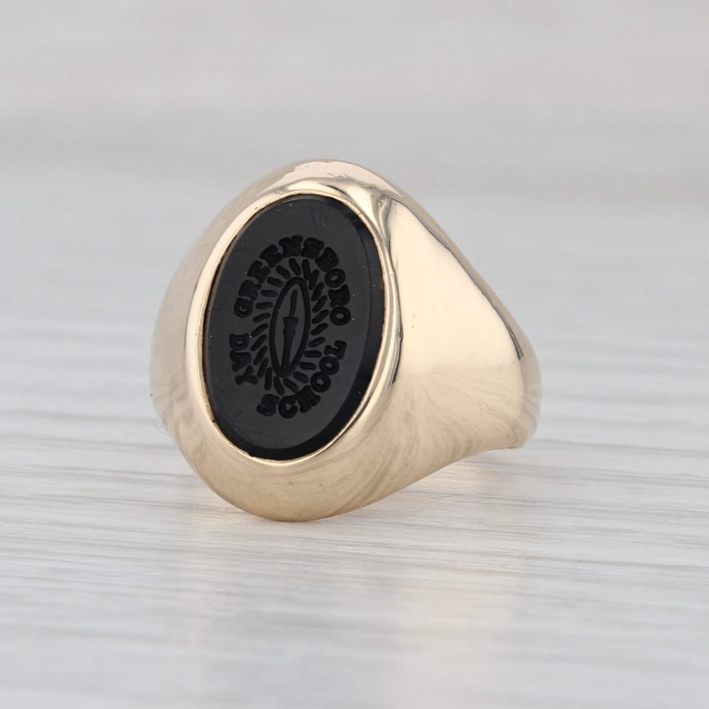 Greensboro Day School Signet Class Ring 10k Yellow Gold Size 4.5