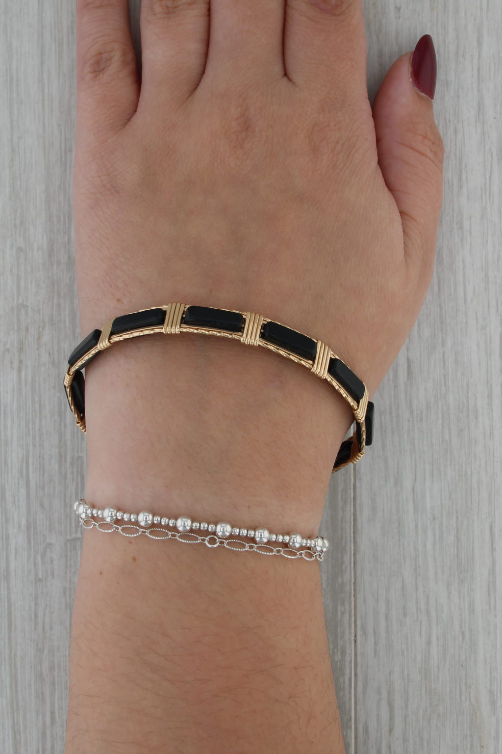 Vintage Onyx Wire Wrap Bangle Bracelet Yellow Gold Filled 7.25" 9.5mm Hook Clasp