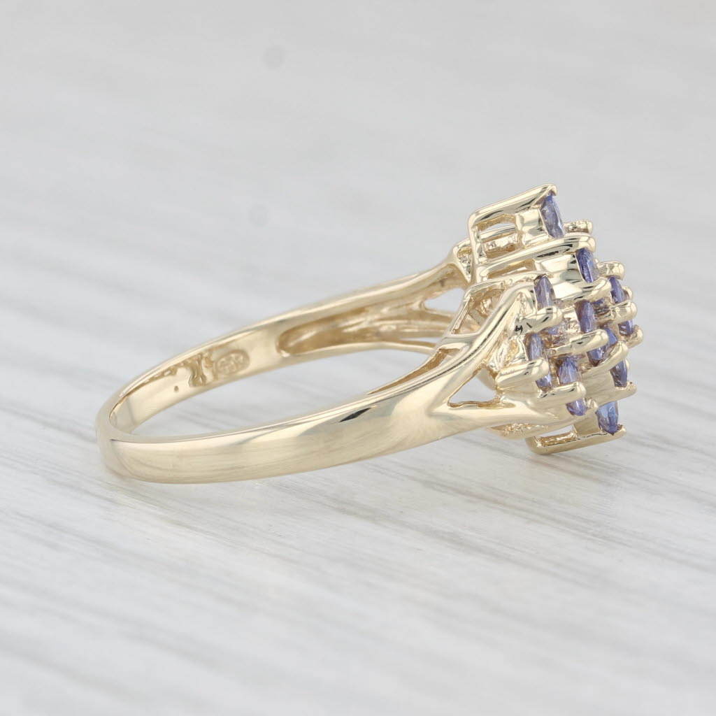 Light Gray 1.20ctw Tanzanite Cluster Ring 10k Yellow Gold Size 7.25