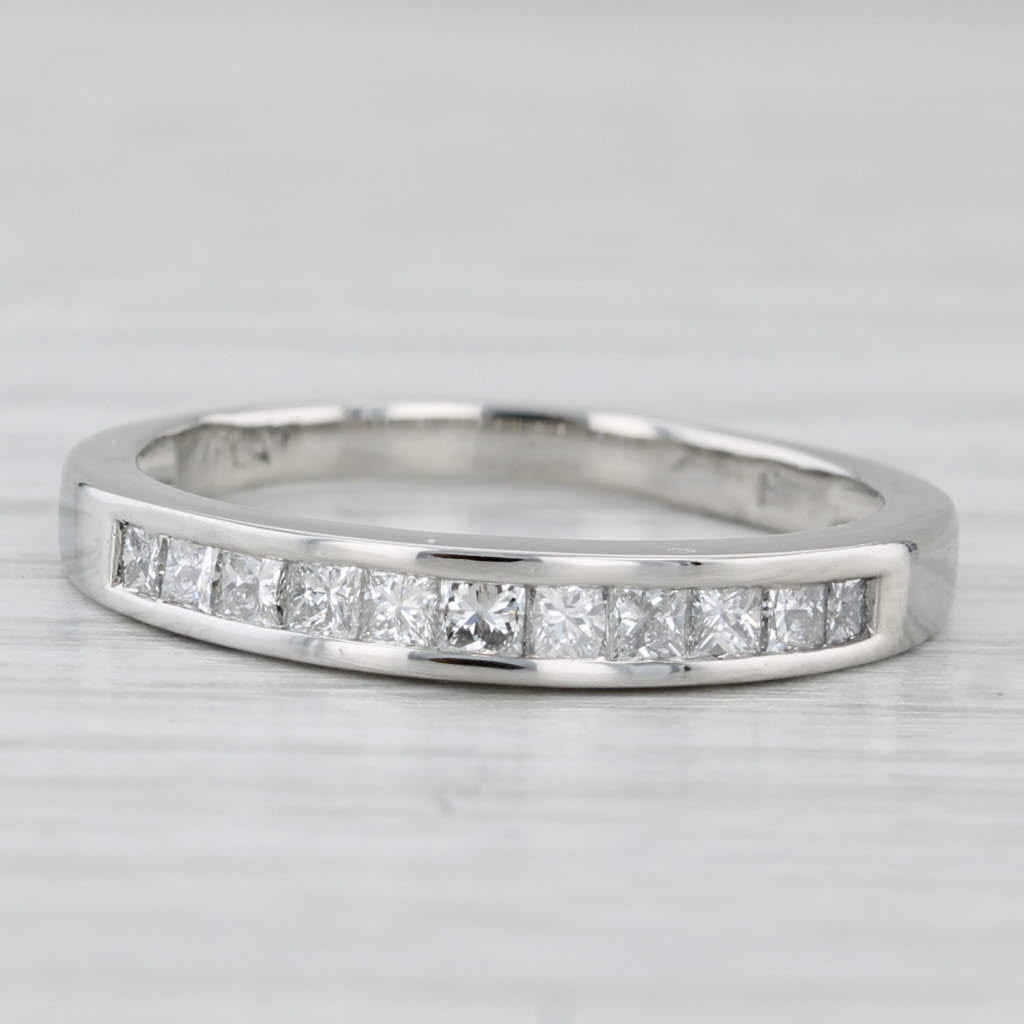 Light Gray 0.33ctw Diamond Wedding Band Platinum Size 7.5 Anniversary Ring