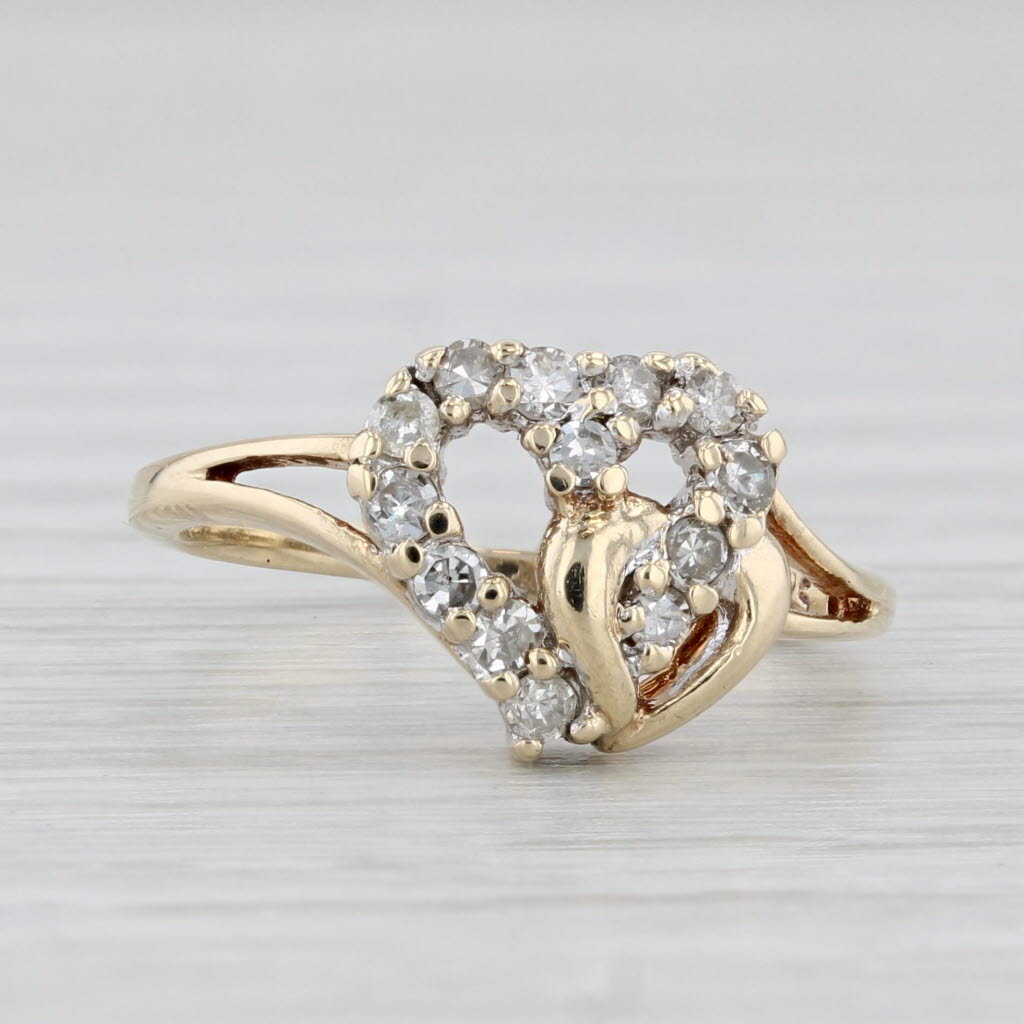 Light Gray 0.15ctw Diamond Interlocking Hearts Ring 10k Yellow Gold Size 4.5