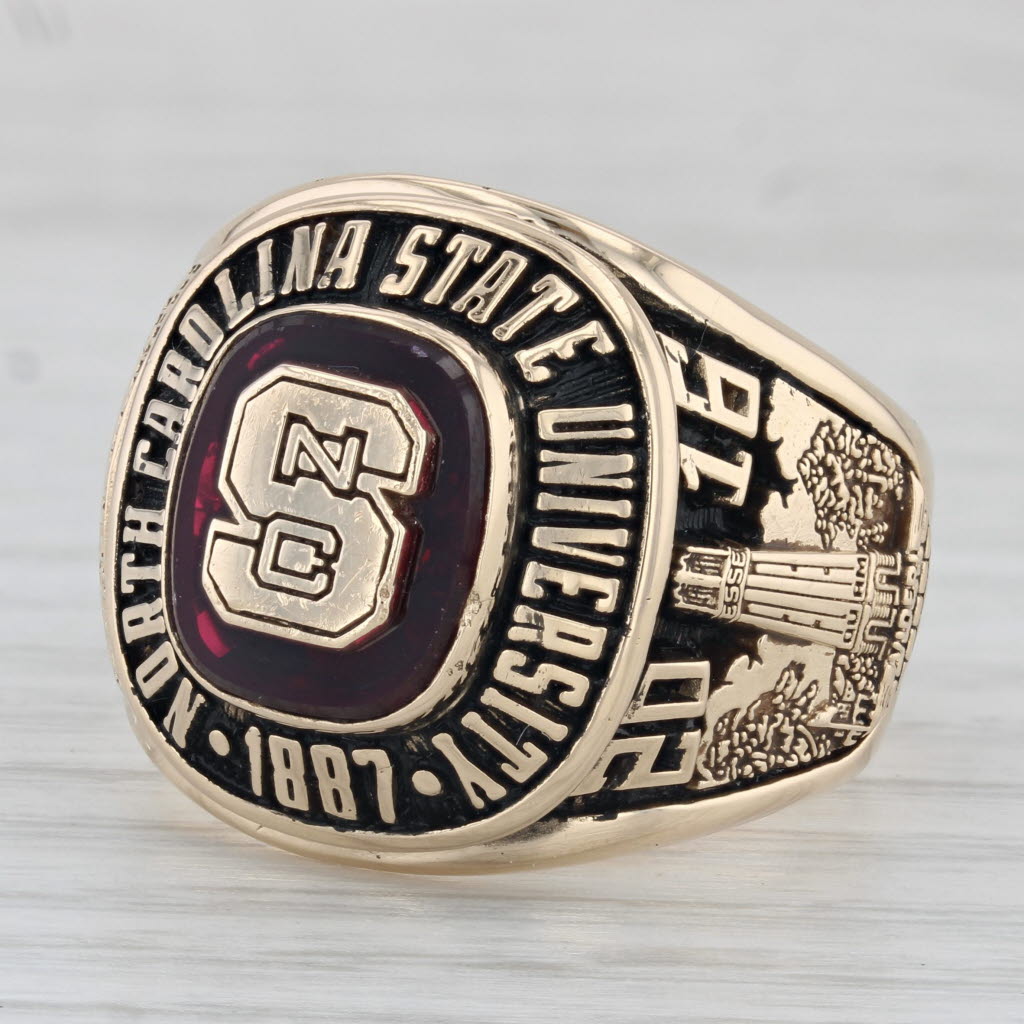 Gray North Carolina State University Class Ring NC State Wolfpack 14k Gold