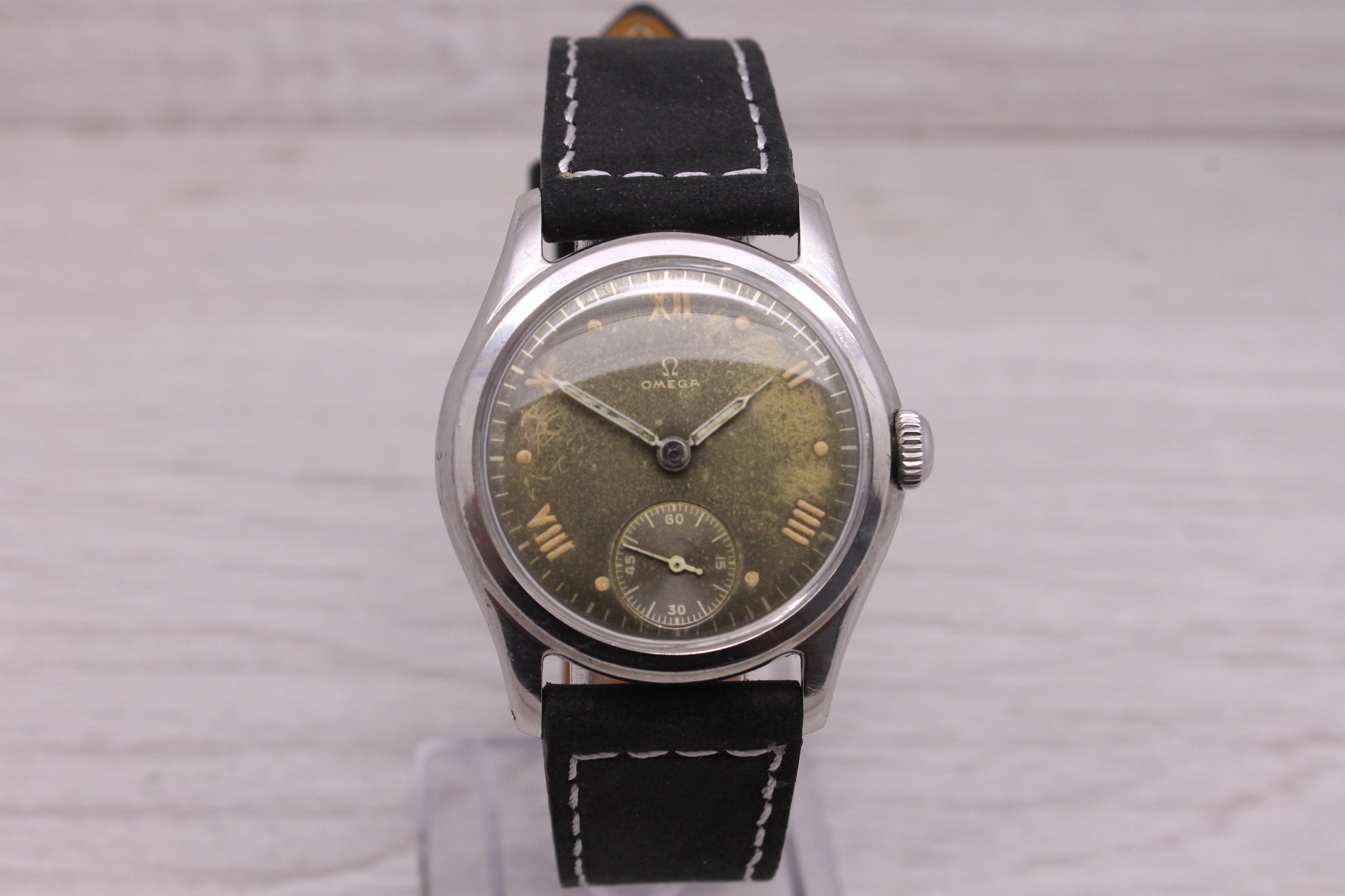 Gray Vintage c.1944 Omega 32.5mm Mens Steel Manual Watch cal.26.5 ORIGINAL Dial