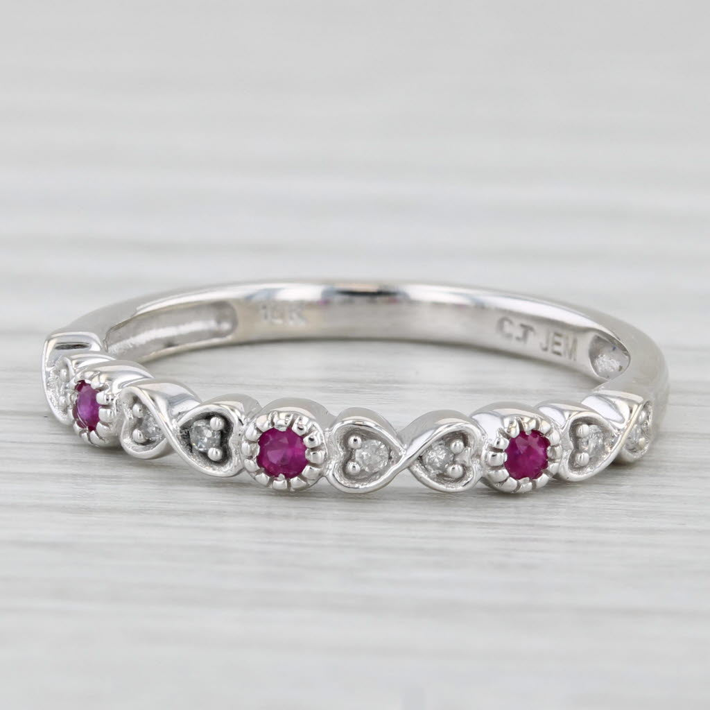 Light Gray 0.10ctw Ruby Diamond Stackable Hearts Ring 10k White Gold Size 7.25 Wedding Band