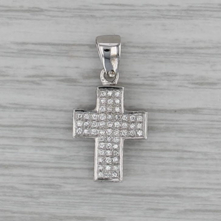 0.90ctw Pave Diamond Cross Pendant 18k White Gold 3D Drop