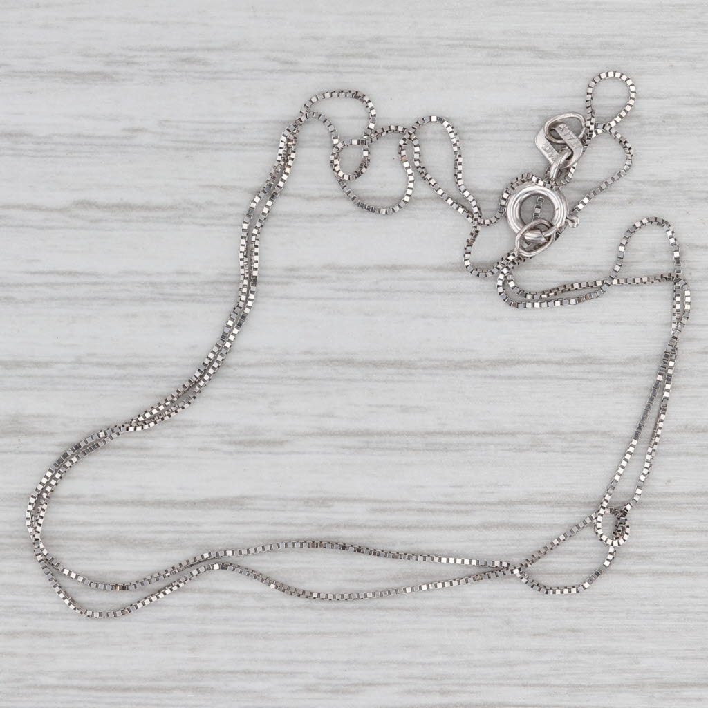 Box Chain Necklace 14k White Gold 0.5mm 18.25"