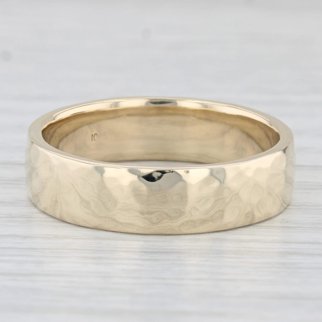 Light Gray Men's Hammered Wedding Band 10k Yellow Gold Size 12.5 Ring