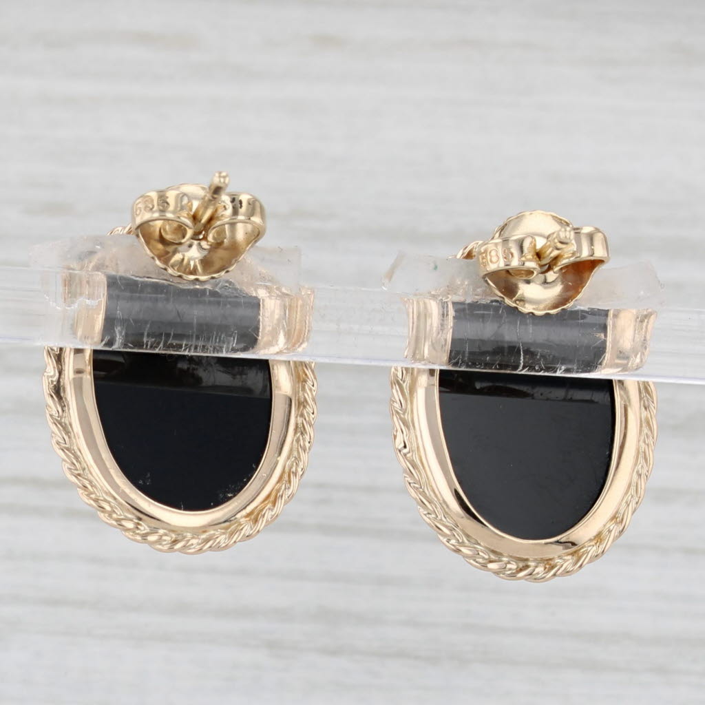 Light Gray New Black White Chalcedony Carved Horse Cameo Earrings 14k Yellow Gold