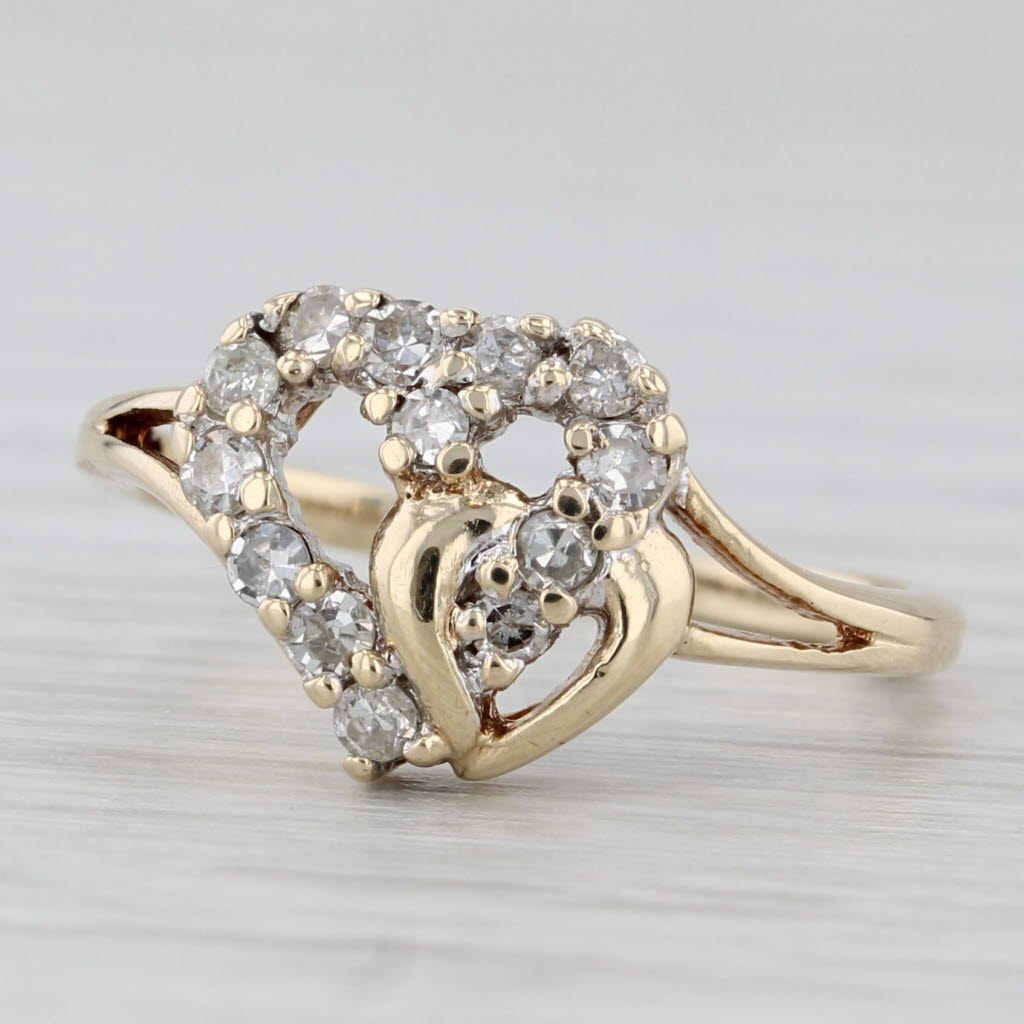 Light Gray 0.15ctw Diamond Interlocking Hearts Ring 10k Yellow Gold Size 4.5