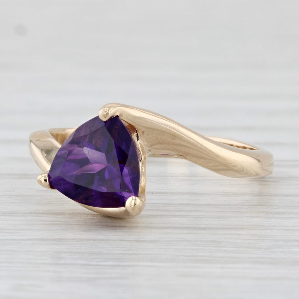 Light Gray 1.65ct Amethyst Trillion Solitaire Ring 14k Yellow Gold Size 8