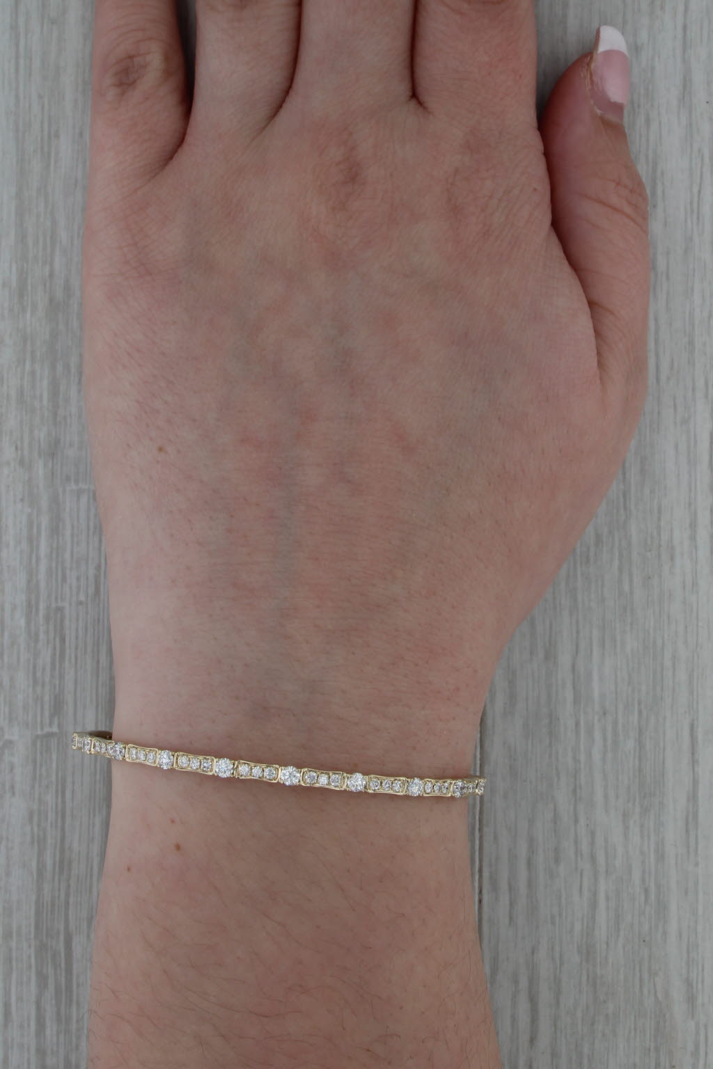 1.25ctw Diamond Bangle Bracelet 14k Yellow Gold 6.75" Stackable