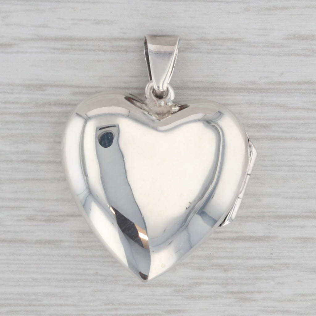 Gray Floral Heart Locket Pendant Sterling Silver Engraved Flowers Opens Engravable