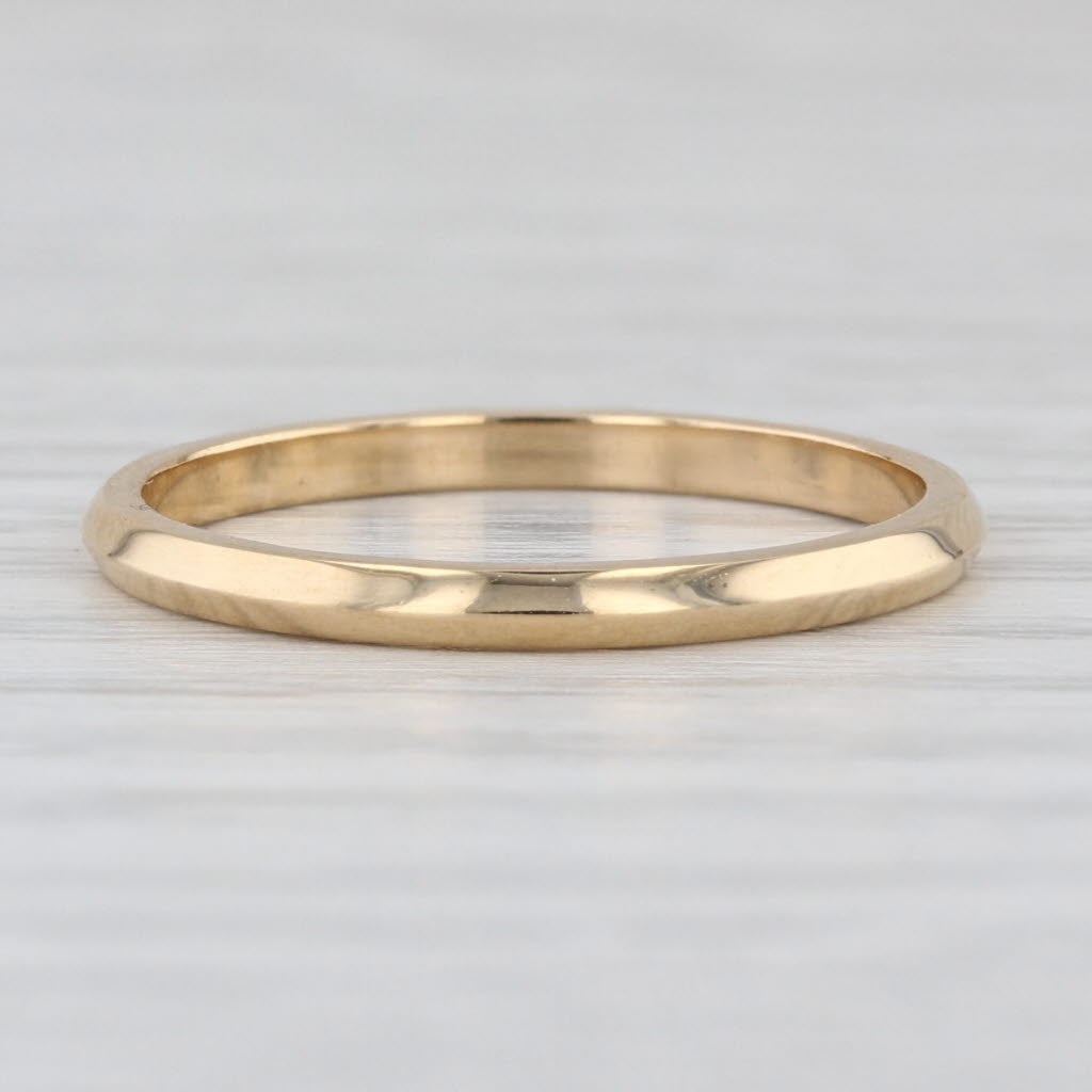 Vintage 18k Yellow Gold Classic Beveled Wedding Band Size 7 Ring 1.8mm