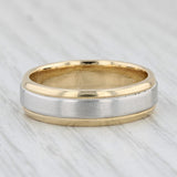 Light Gray 2-Toned Wedding Band Size 8.5 Platinum 18k Gold Ring