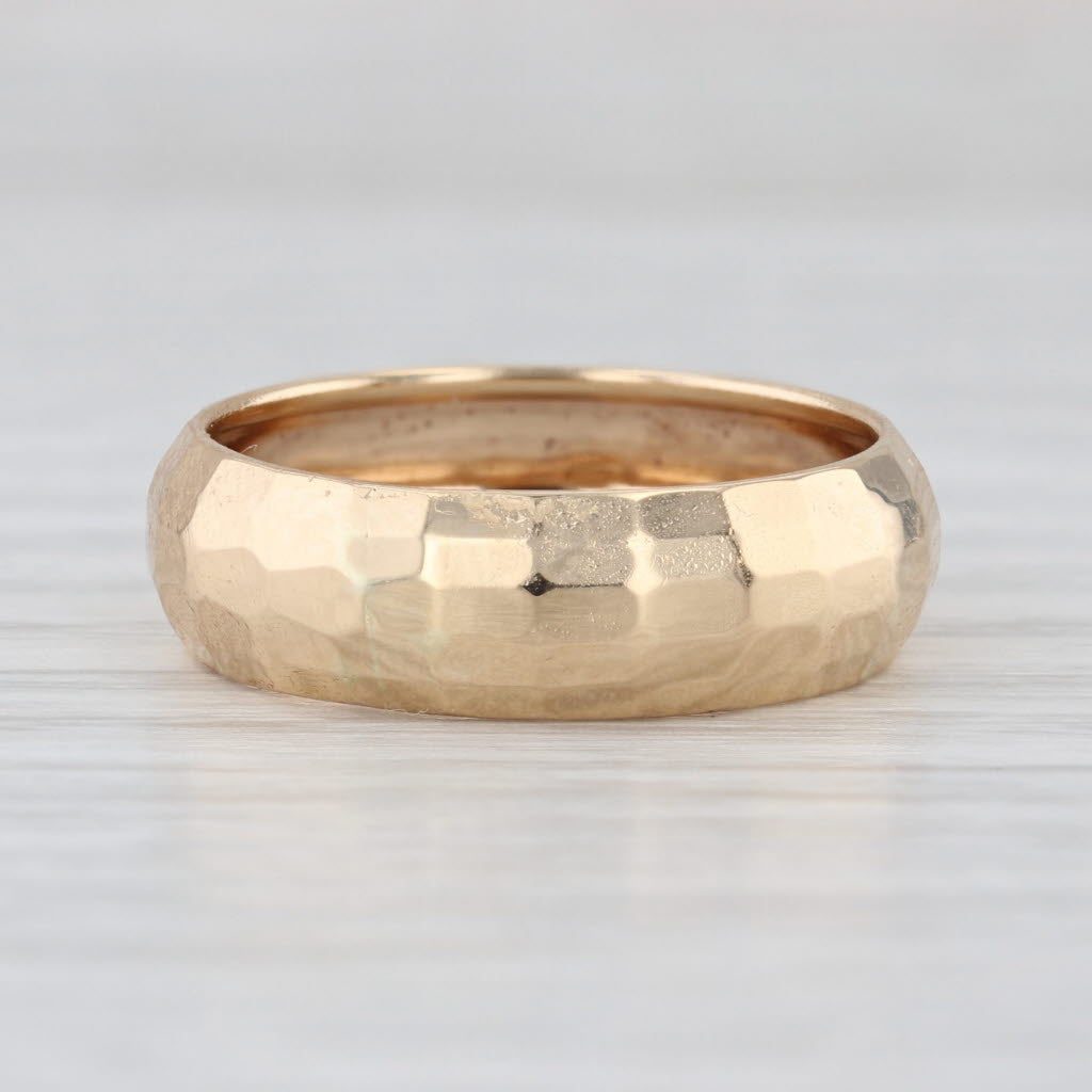 Beveled Pattern Band 14k Yellow Gold Size 7 Wedding Band Stackable