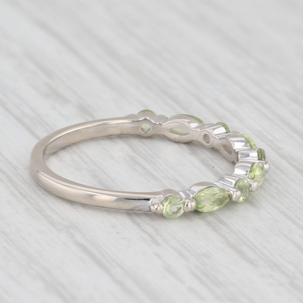 Light Gray 0.46ctw Peridot Stackable Ring 18k White Gold Size 5.5