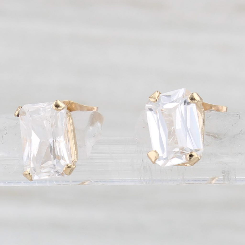 Light Gray 1.70ctw Zircon Stud Earrings 14k Yellow Gold Solitaire Studs