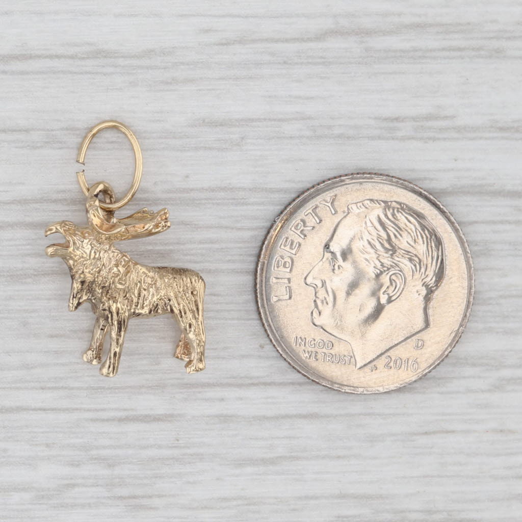 Light Gray Moose Charm 10k Yellow Gold Pendant Animal Jewelry