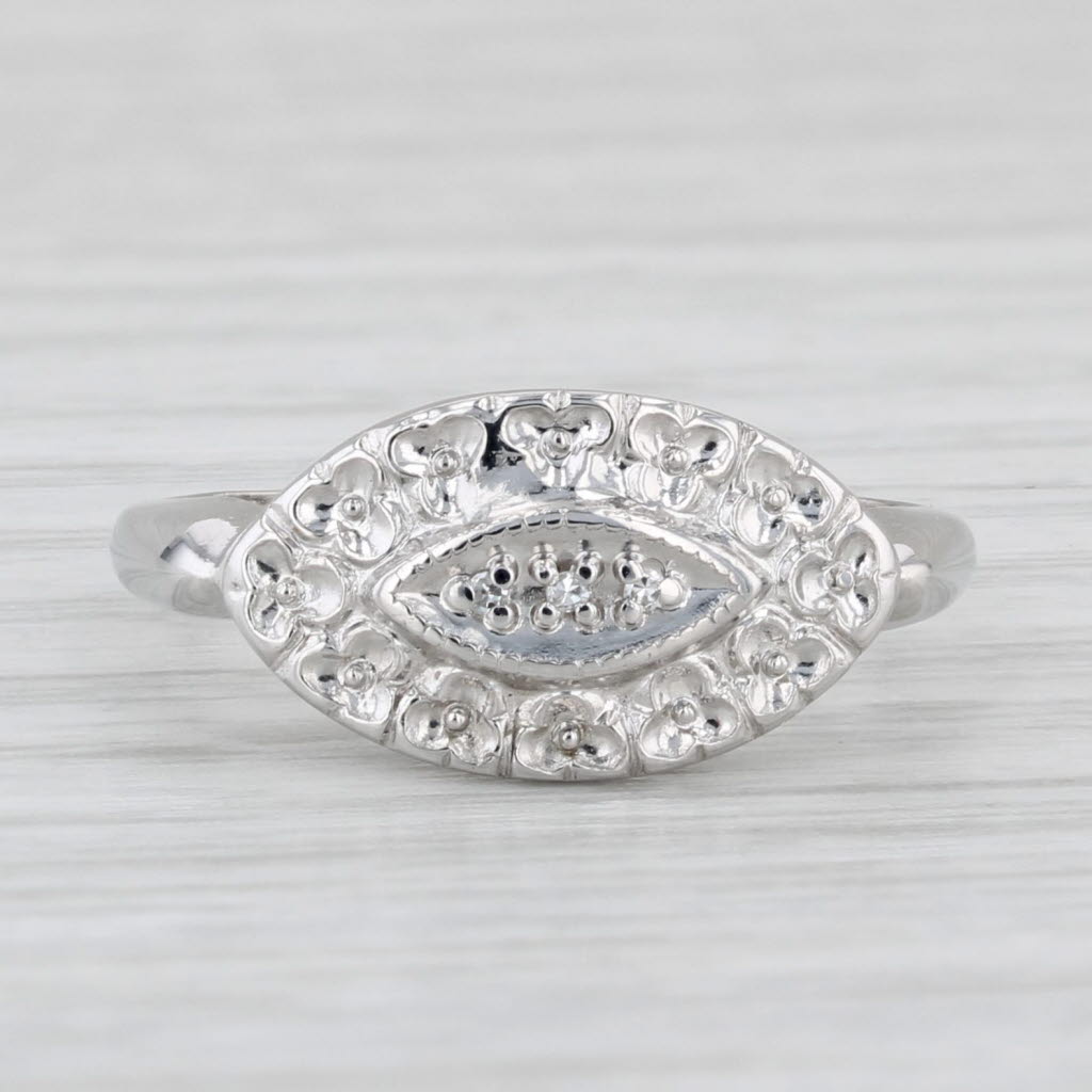 Light Gray Vintage Diamond Princess Ring 10k White Gold Size 6