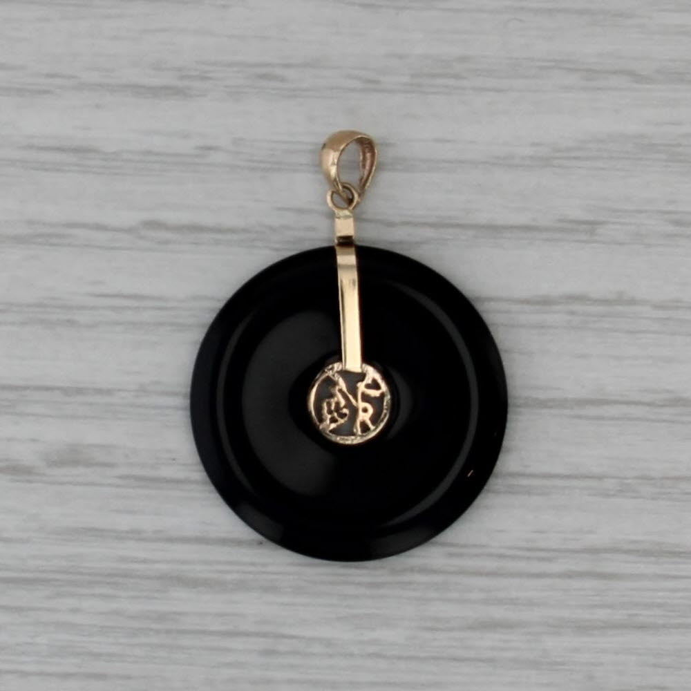 Onyx Hololith Good Luck Chinese Calligraphy Pendant 14k Yellow Gold