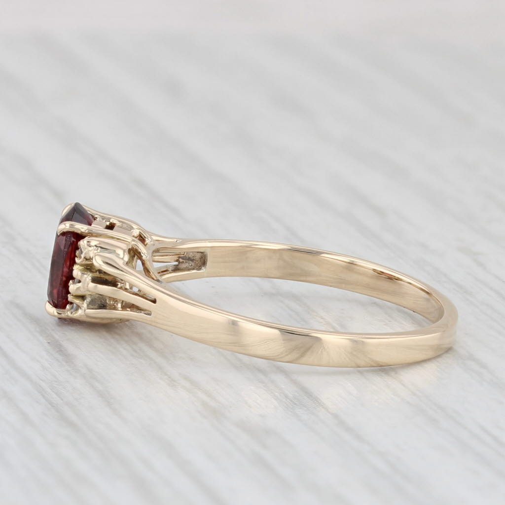 Light Gray Vintage 0.83ct Garnet Diamond Ring 14k Yellow Gold Size 6.5