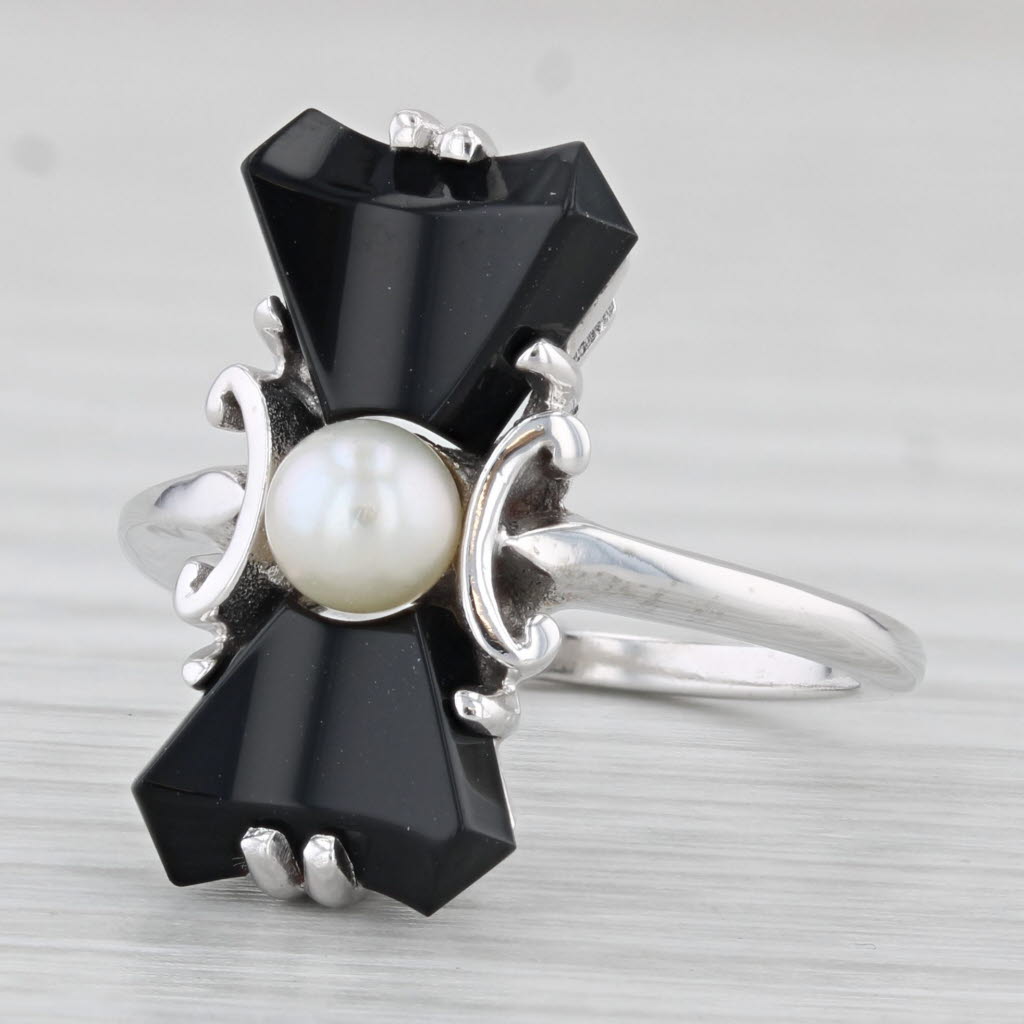 Light Gray Vintage Onyx Cultured Pearl Ring 10k White Gold Size 6.5