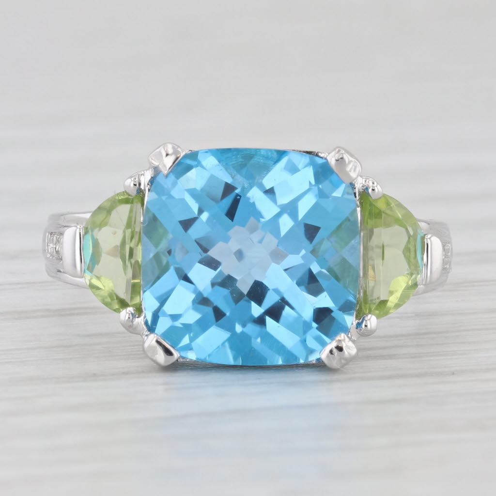 Light Gray 6.50ctw Cushion Blue Topaz Peridot Ring 14k White Gold Size 7