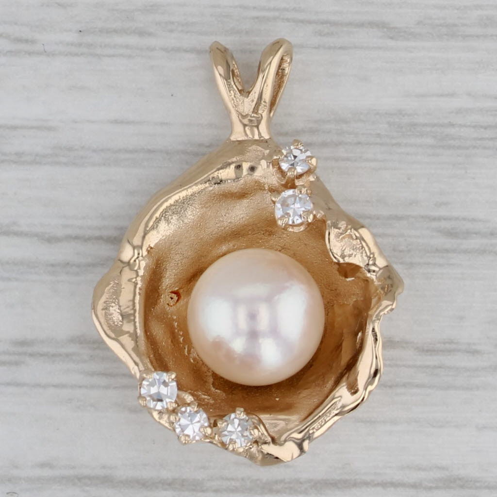 Gray Cultured Pearl 0.10ctw Diamond Pearl in Shell Pendant 14k Yellow Gold Nautical