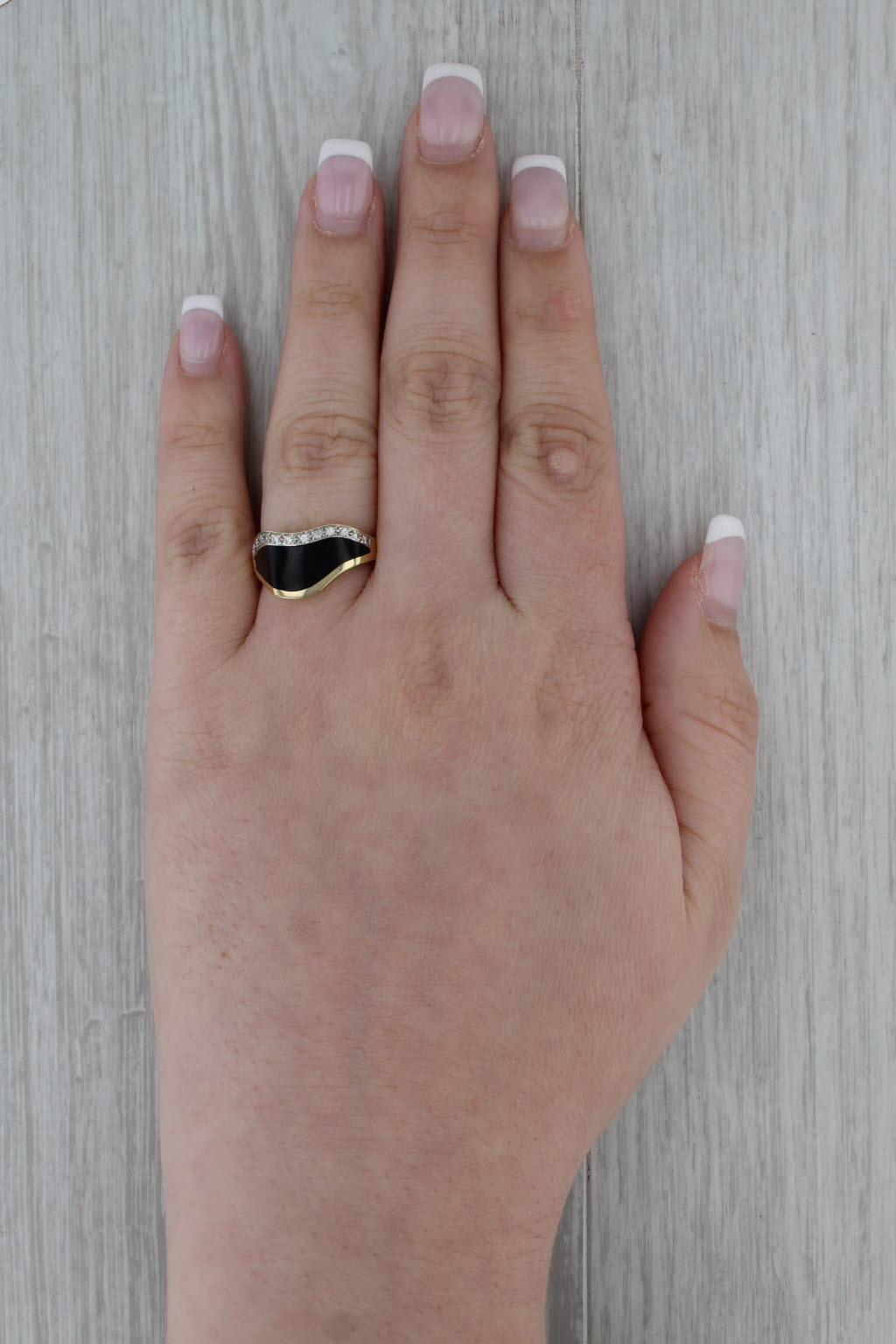 Bernard K Passman Contoured Black Coral Diamond Ring w/ Papers 18k Gold Sz 6.75