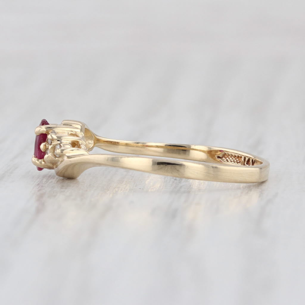 0.24ctw Ruby Diamond Bypass Ring 14k Yellow Gold Size 6.5