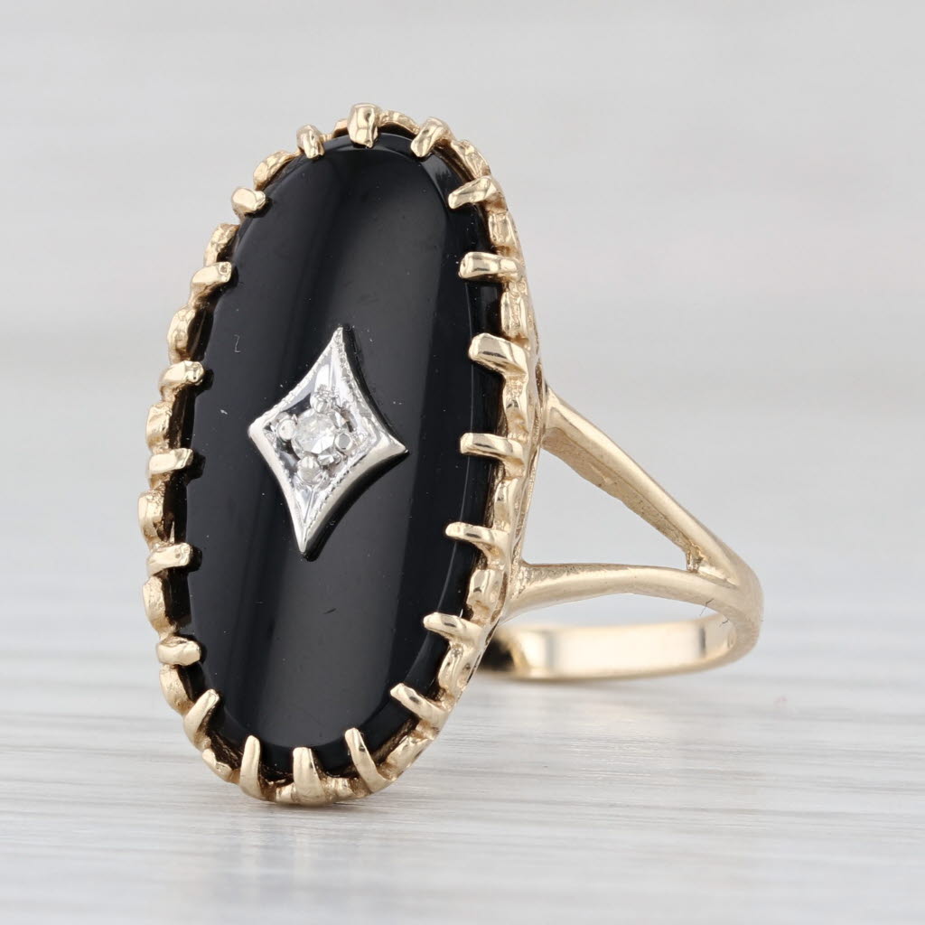Onyx Diamond Signet Ring 10k Yellow Gold Size 7.5 Vintage