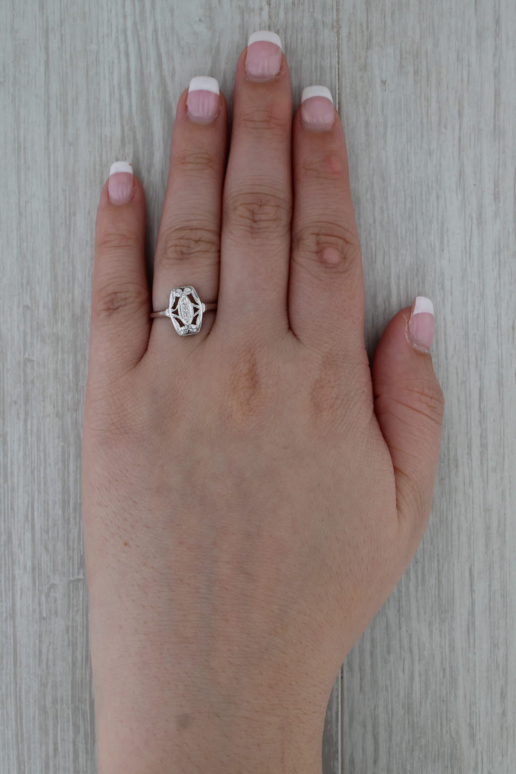 Vintage Diamond Ring 14k White Gold Size 7.5 Blue Ridge