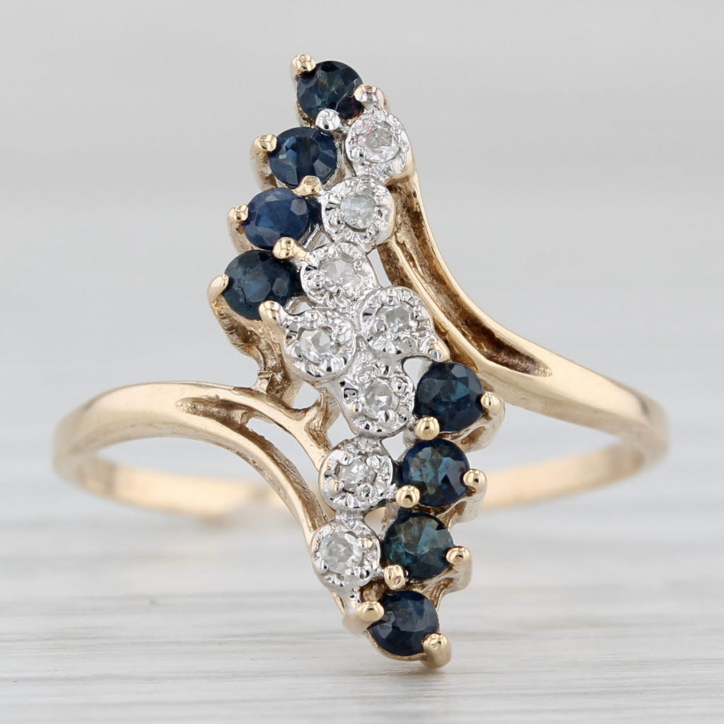 Light Gray 0.29ctw Blue Sapphire Diamond Bypass Ring 10k Yellow Gold Size 8