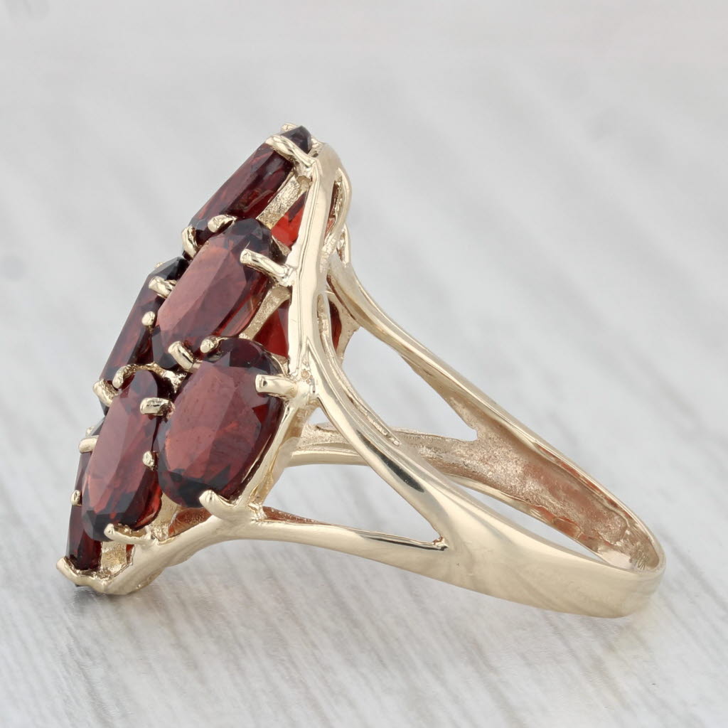 Light Gray 8.40ctw Garnet Cluster Ring 10k Yellow Gold Size 6.25 Cocktail